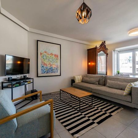 Modern Apartment With Free Parking 奥斯滕德 外观 照片