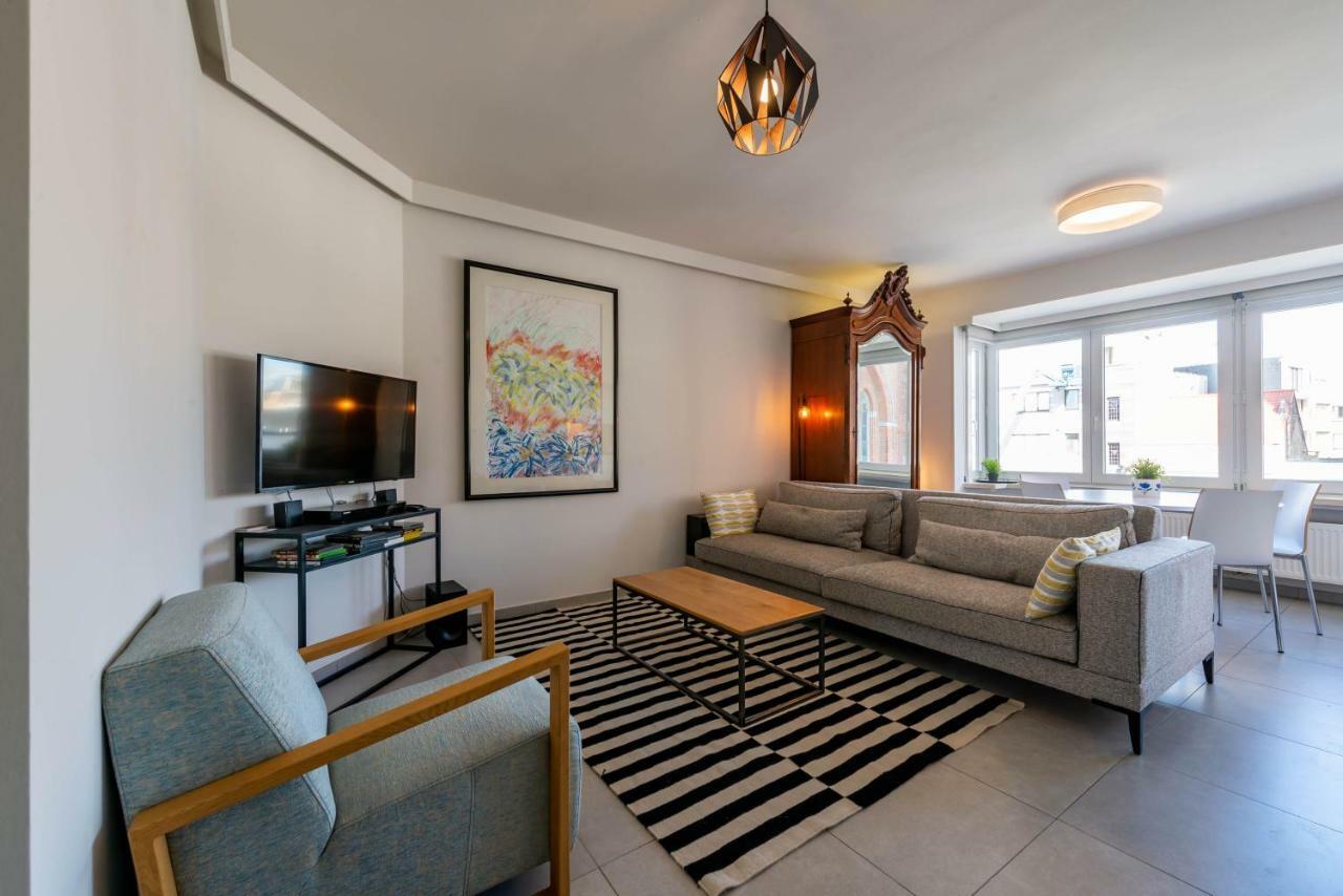 Modern Apartment With Free Parking 奥斯滕德 外观 照片