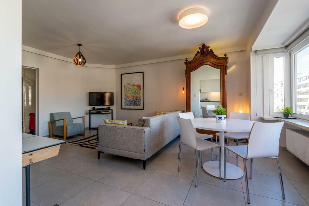 Modern Apartment With Free Parking 奥斯滕德 外观 照片